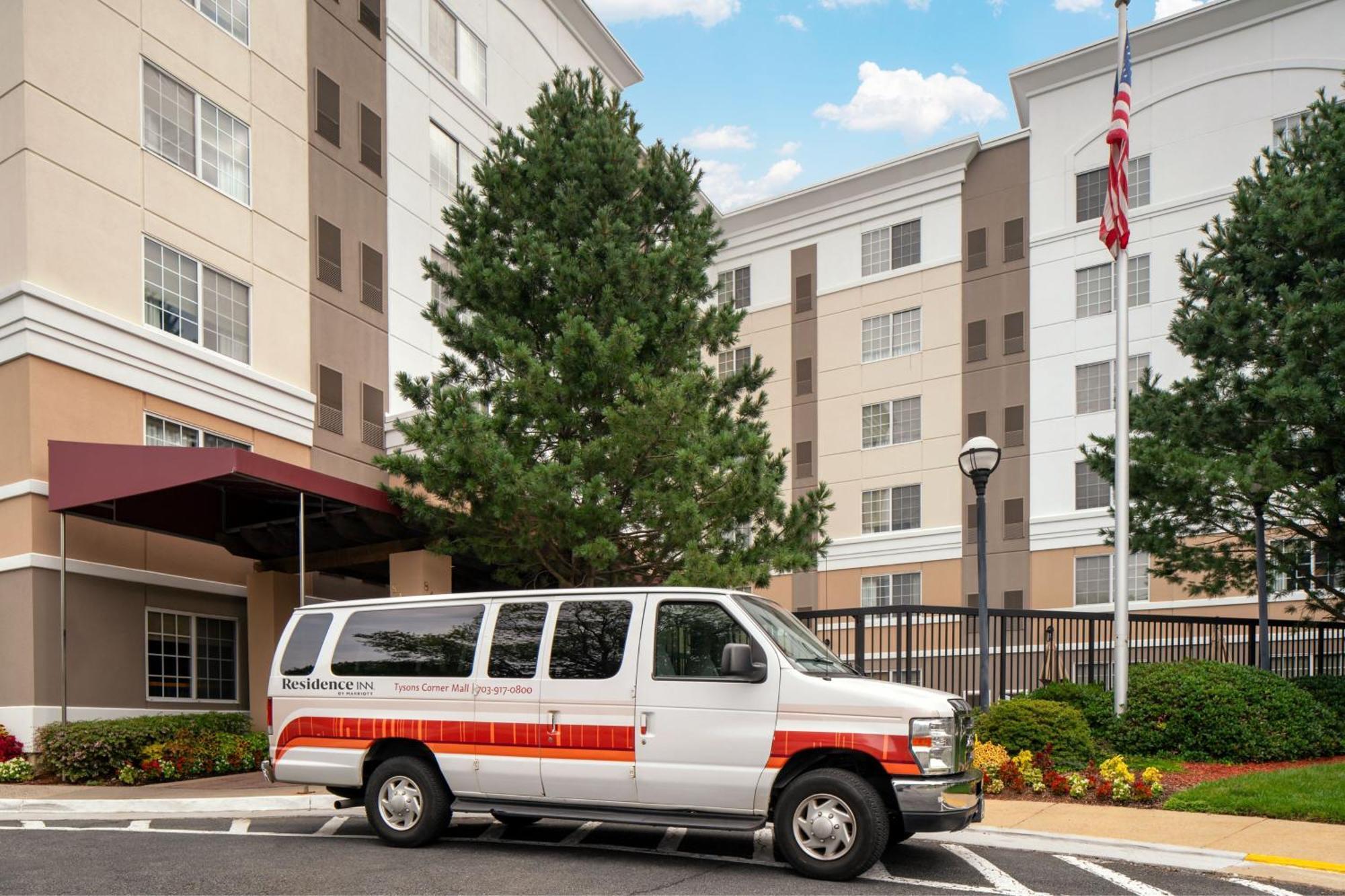 Residence Inn By Marriott Tysons Tysons Corner Exterior photo