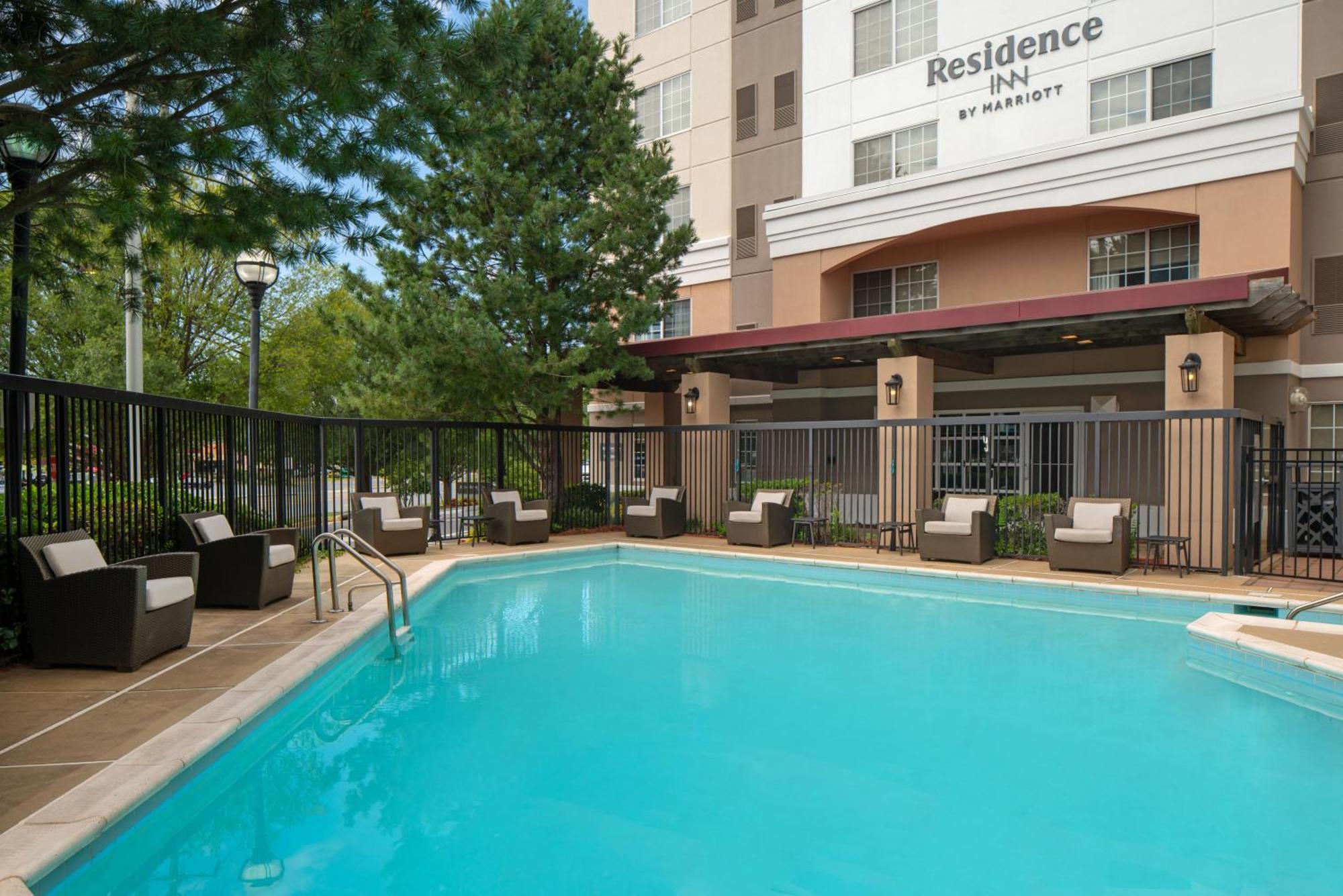 Residence Inn By Marriott Tysons Tysons Corner Exterior photo